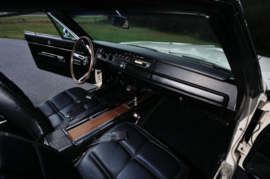  Dodge Charger 500 Hemi 1969 года  (фото 18 из 18)